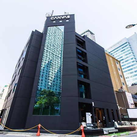 Canvas Black Guesthouse Пусан Экстерьер фото