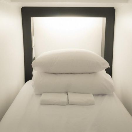 Canvas Black Guesthouse Пусан Экстерьер фото