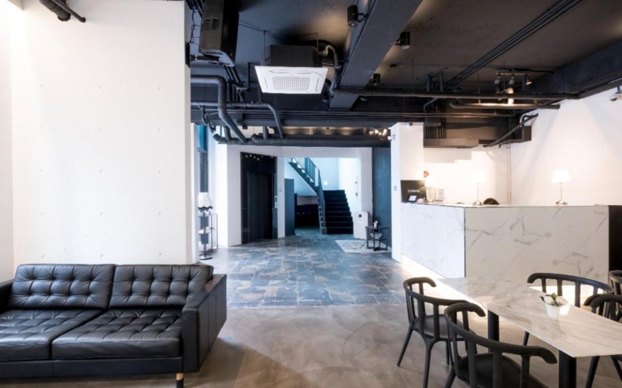 Canvas Black Guesthouse Пусан Экстерьер фото